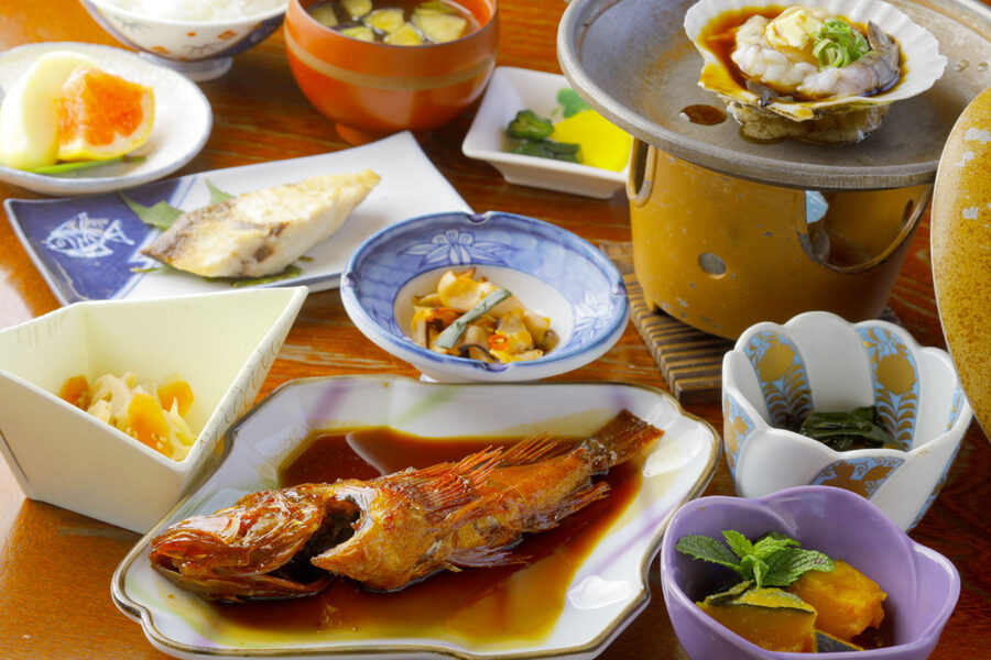 【土・日・祝日限定】煮魚定食　1,870円