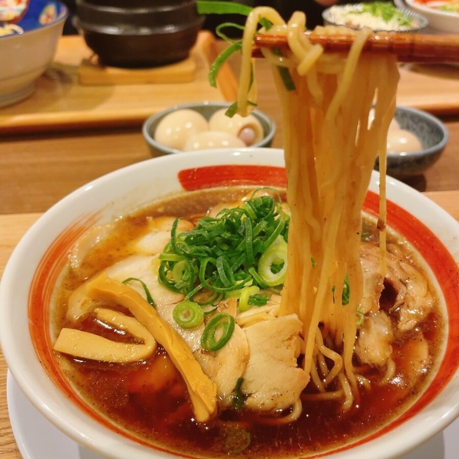 もちっとした麺で、食べ応えもあり！