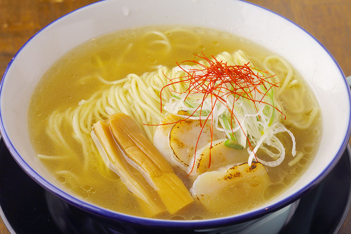 あっさりだけど、帆立の風味豊かな「天然帆立らーめん」