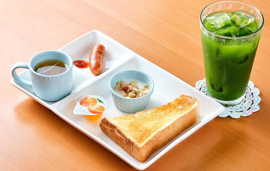 サービスモーニング 500円~600円 ※ドリンク代のみ