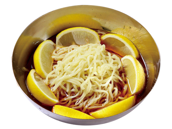 レモンラーメン（冷）はじめました！
