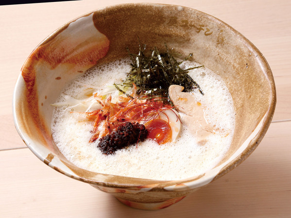 桜海老の芳醇な風味が広がる！素材の旨味を極めた、珠玉の一杯｜岡崎市「らーめん 鳥...