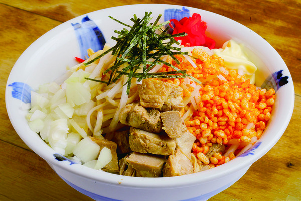 ガーリックマヨ×辛天かすのパンチが◎！がっつり食べれる夏の冷やし麺♪