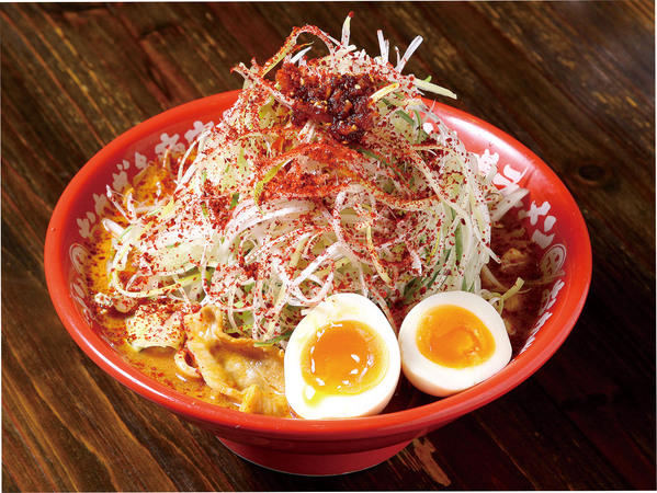 研究を重ねて旨さを追求！味噌ベースの極上ラーメン｜岡崎市「おかざき商店」