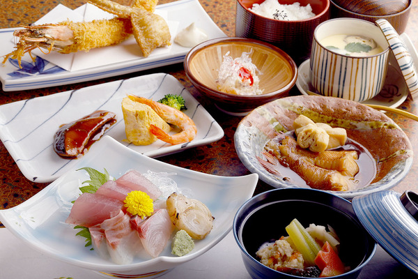 ［2025年8月お休みのお知らせ］魚大｜豊田市