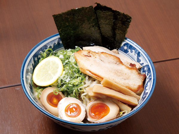 秘伝のタレと醤油スープが絶品！何度も食べたくなる「将也らうめん」