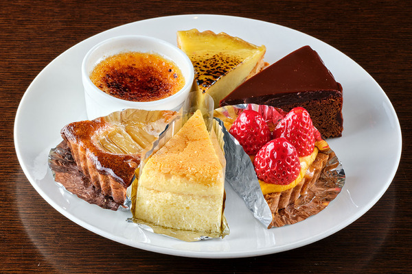 ケーキ半額キャンペーン！！毎週月曜日17時～の特典♪｜碧南市