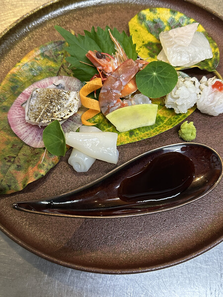 魚介、お野菜共に美味しくなっております。
ご予約お待ちしております。

〈...