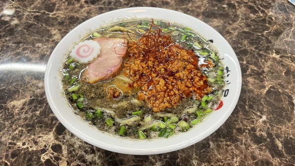 金曜日限定ラーメンのご紹介です☆