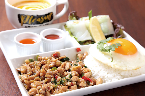 TVでも紹介♪家族で楽しめる、インド・ベトナム・タイ料理のお店｜みよし市「ディア...