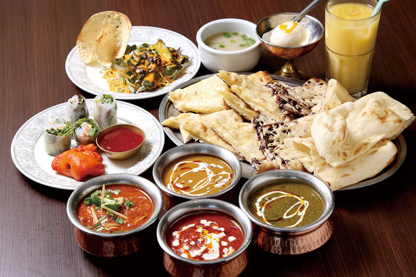 ３/1５まで28周年アニバーサリーバイキングをランチもディナーも開催！！