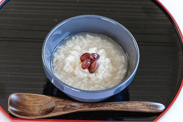 いなぶの人気和カフェの「食べる甘酒」「甘酒ラテ」が人気