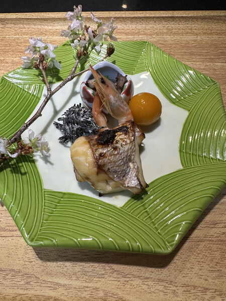 お祝いのご予約増えております
お気軽にお問い合わせください。
