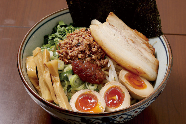 イチオシの「台湾まぜそば」はリピーター続出!!