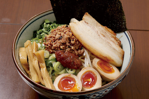 今夏はガッツリ「台湾まぜそば」or さっぱり「ざるらうめん」でキマリ!!
