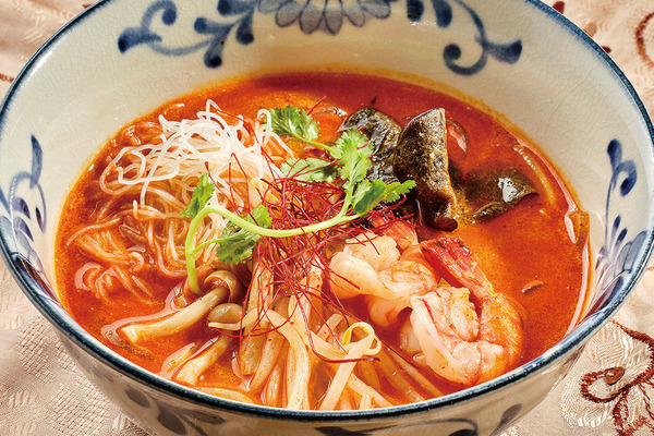 お得なランチが好評♪フォーやトムヤムクンなど、麺料理も美味!!