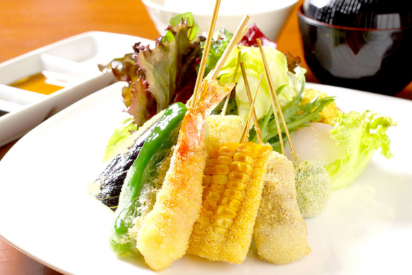 990円〜！串揚げランチはどうですか？