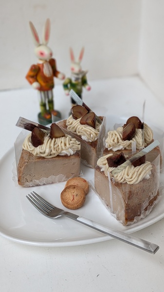 栗のバスクチーズケーキ