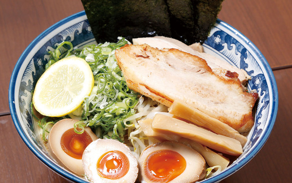 秘伝のタレと醤油スープが絶品!! 何度も食べたくなる「将也らうめん」