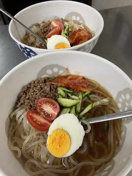 冷麺またやってます。