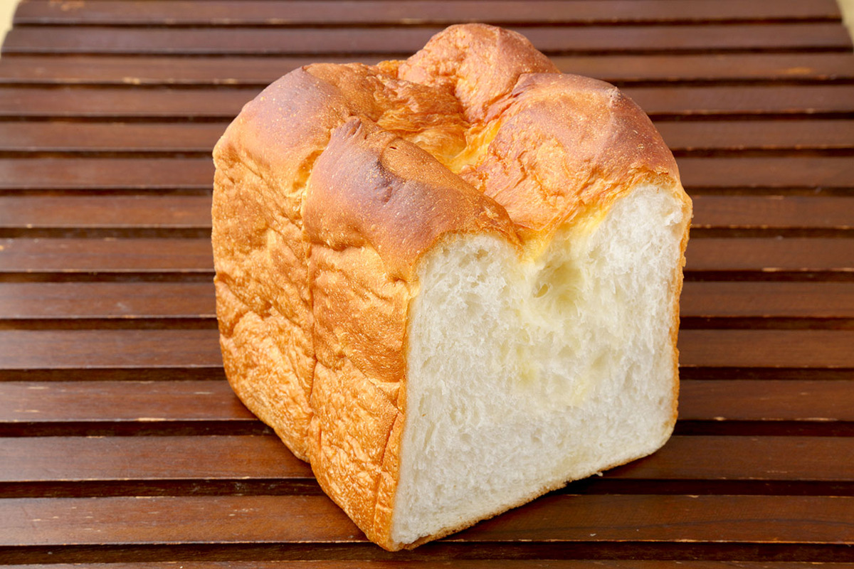 [知立店限定]厚切りトーストの為に作られた食パン